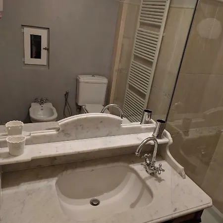 Mini *